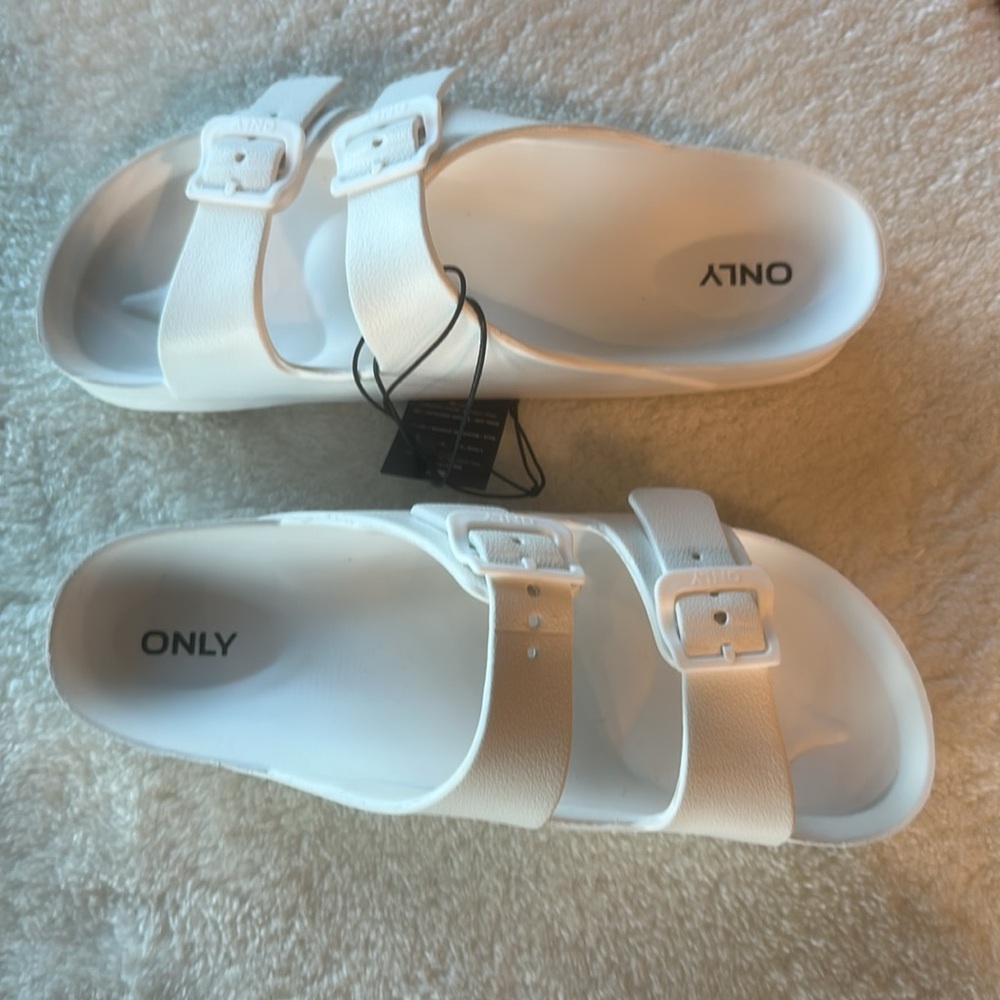 Nwt. Only sandals